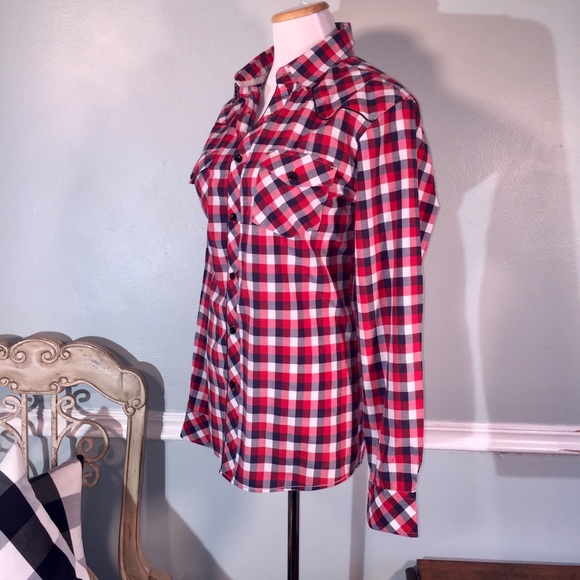 Sovereign Code Long Sleeve Button Down - Picture 3 of 8